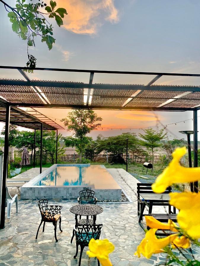 Rang Robin Farmstay For 4 With Pool Ban Wang Muang Экстерьер фото
