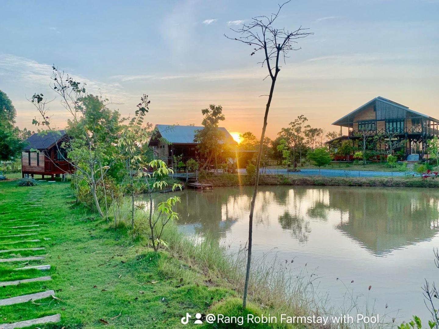 Rang Robin Farmstay For 4 With Pool Ban Wang Muang Экстерьер фото
